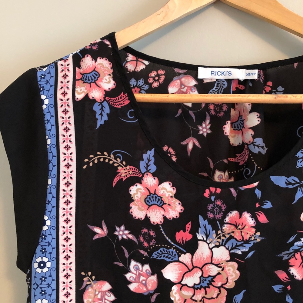 Cleo floral sleeveless blouse - Picture 3 of 4